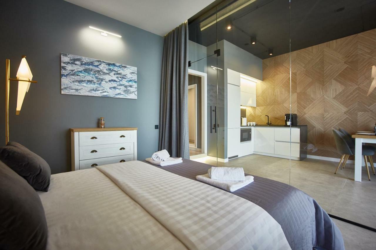 Gagarin Plaza Luxury Sea View Apartments Odesa Exterior photo