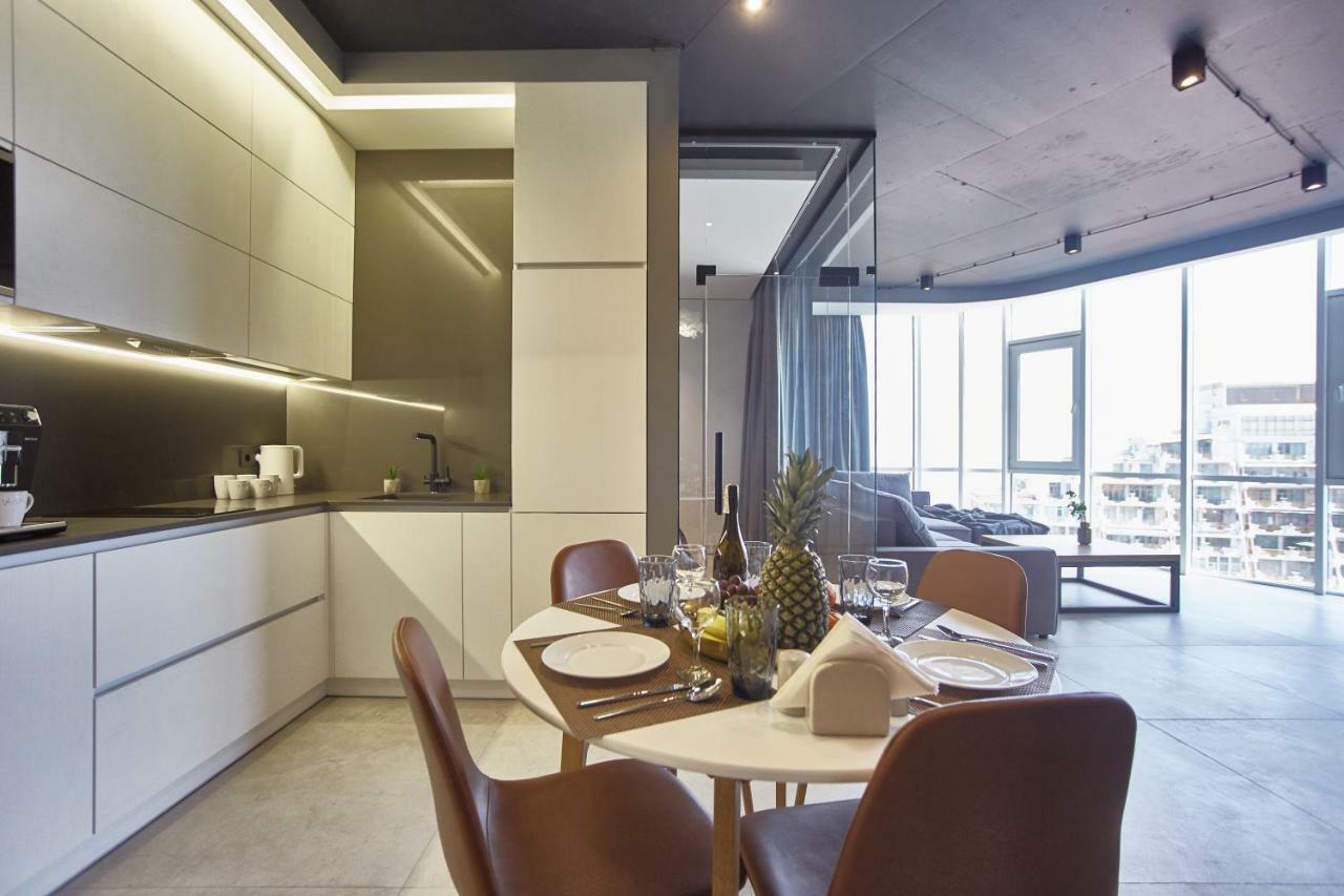 Gagarin Plaza Luxury Sea View Apartments Odesa Exterior photo