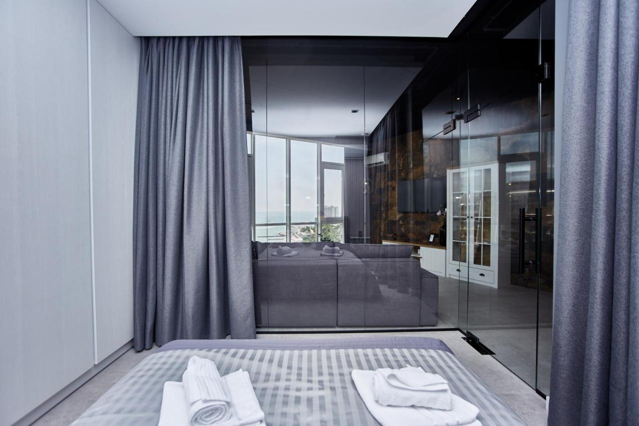 Gagarin Plaza Luxury Sea View Apartments Odesa Exterior photo
