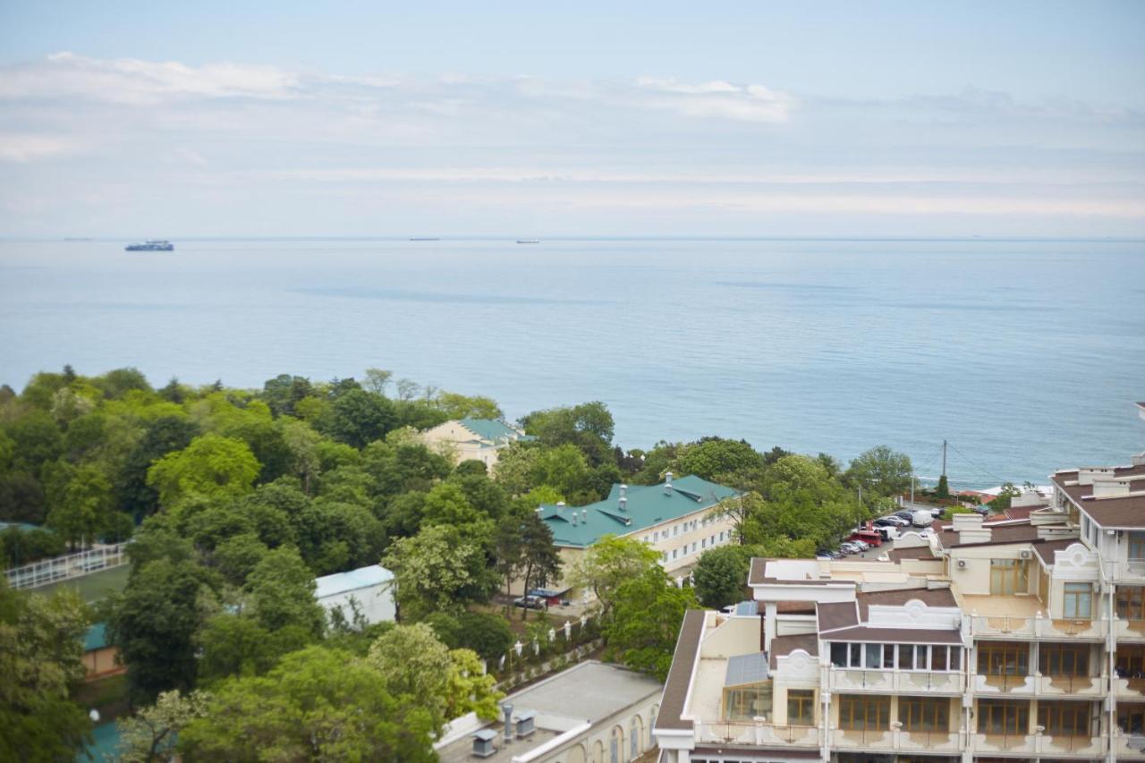 Gagarin Plaza Luxury Sea View Apartments Odesa Exterior photo