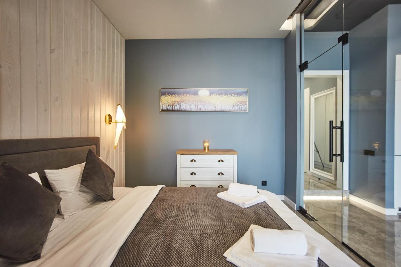 Gagarin Plaza Luxury Sea View Apartments Odesa Exterior photo